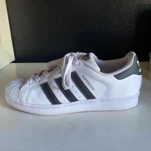 Adidas black and white super star